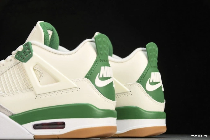4 Pine DR5415-103 Green SB Jordan Retro    0910
